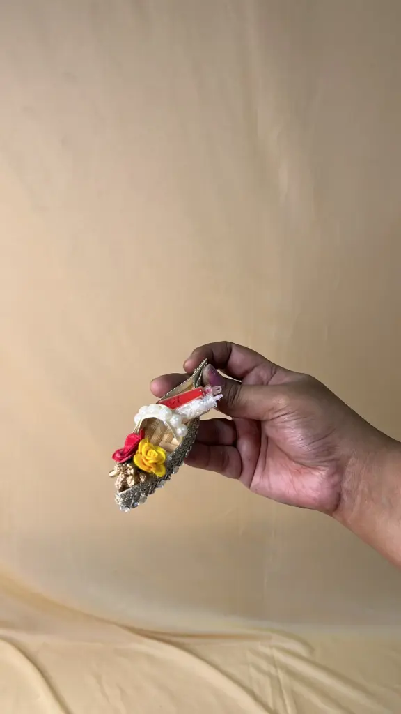 Decorative Mini Puja Shagun Patti with Ritual Essentials