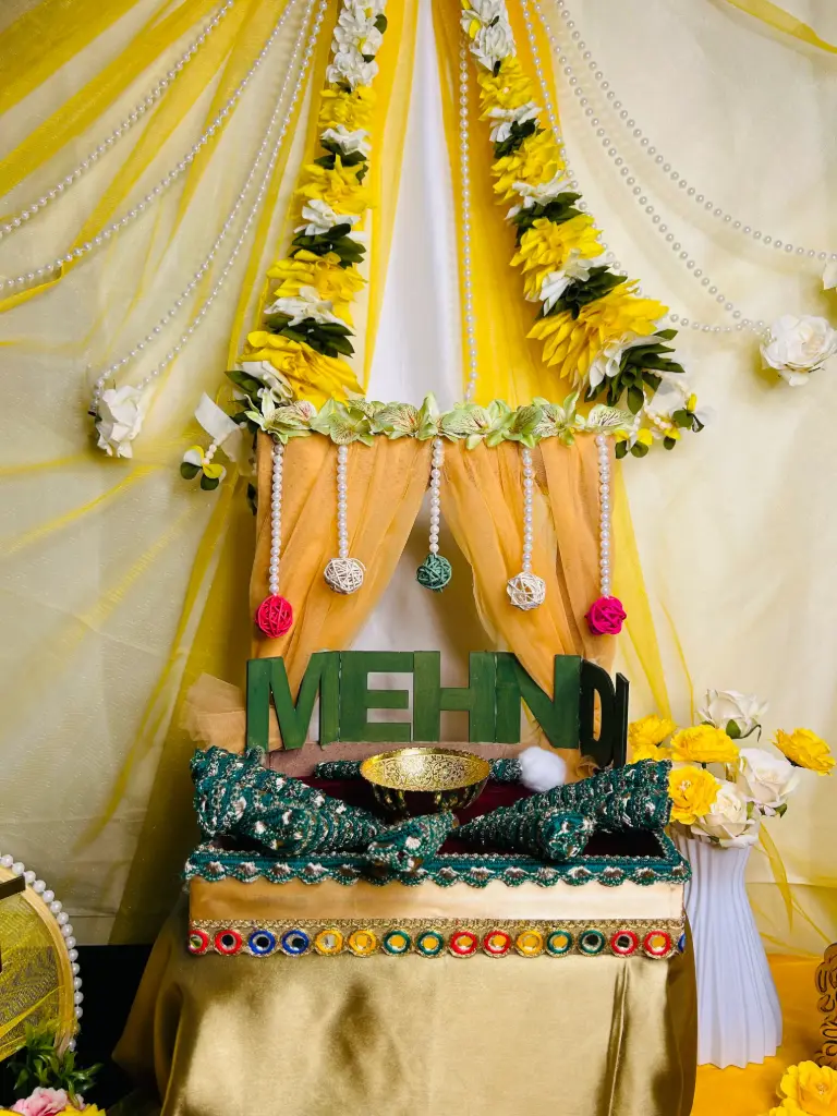 Green Glam Mehndi Platter