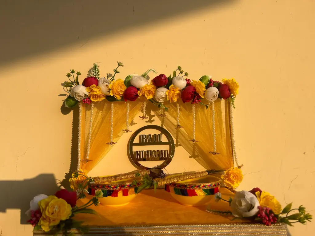 Utsav Peela Phool Haldi Decor