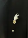 Regal Feather Pearl Lapel Pin 🕊(50Pcs)